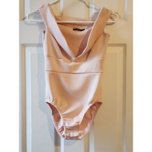 BOOHOO Off-the-shoulder body suit